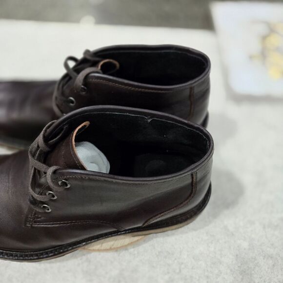 ? Andrew Marc leather Chukka boots Size 7.5 Excellent Condition!